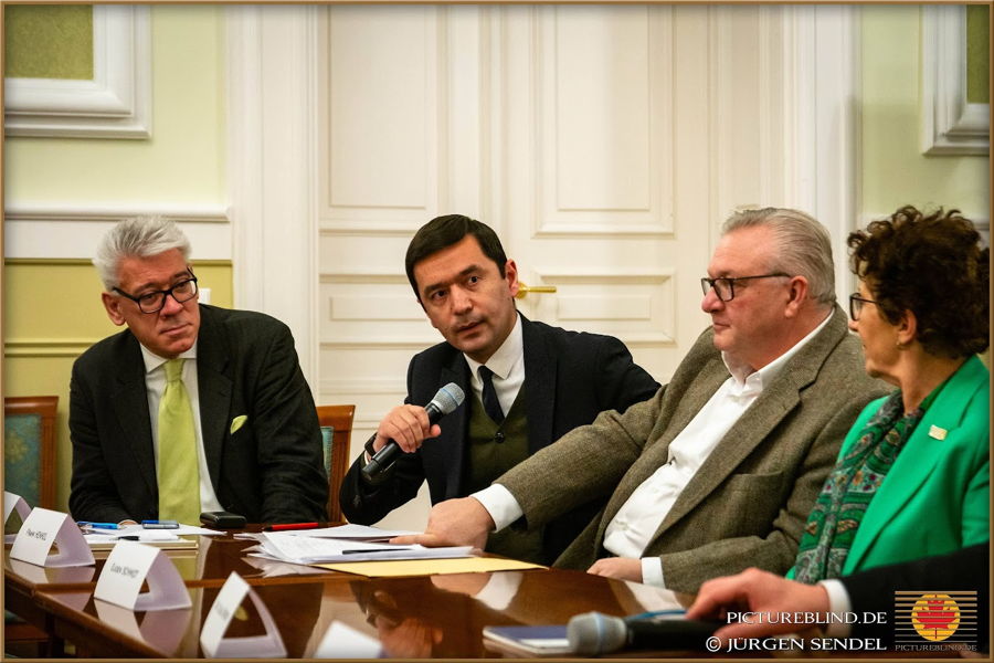 Gemeinsame Vortrags- und Dialogveranstaltung mit der usbekischen Botschaft in Berlin 2024 01 18 192739