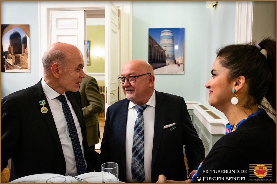 Gemeinsame Vortrags- und Dialogveranstaltung mit der usbekischen Botschaft in Berlin 2024 01 18 211011