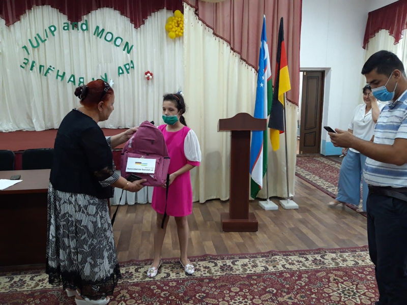Spendenaktion in Buchara: Schulartikel für die Kinder aus den bedürftigen Familien photo 2021 08 06 14 55 36