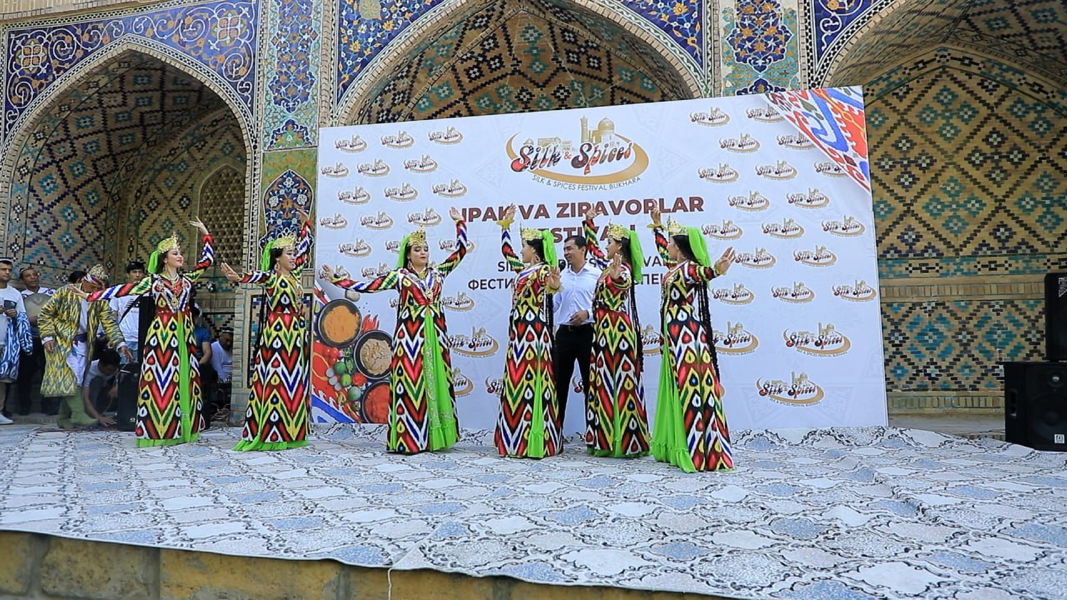 Festival "Seide und Gewürze" in Buchara vom 16. Juni bis 18. Juni 2023 photo 2023 06 20 16 19 25